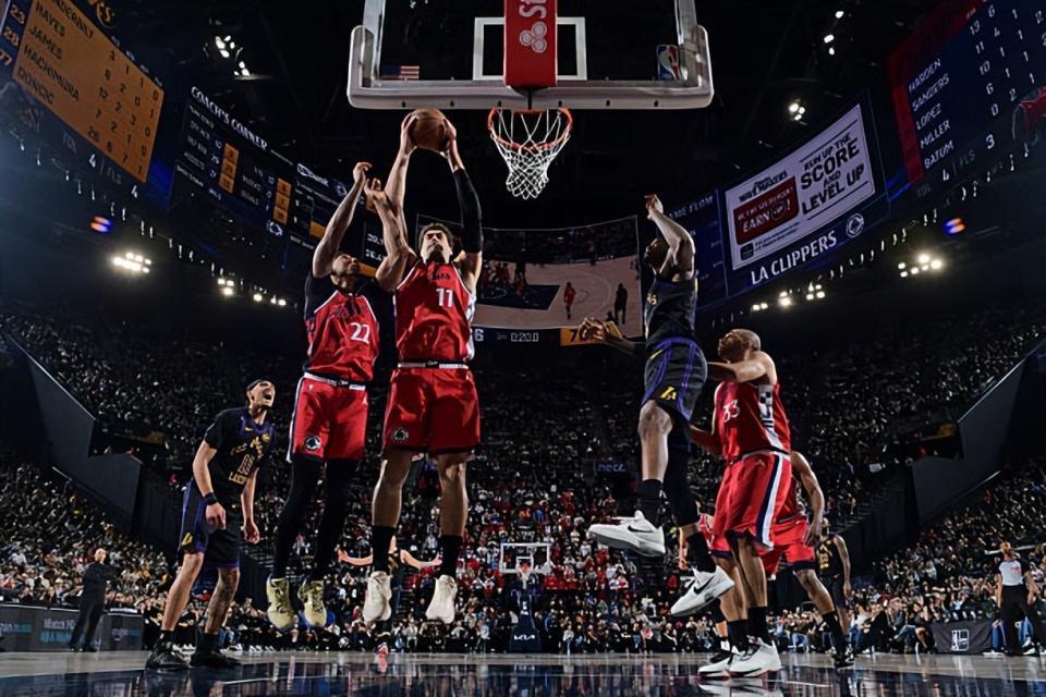 足球直播-负面影响依然非常明显，快船内线老将怎么可能扮演更重要的角色？